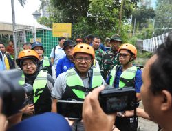 H Zakiyuddin Harahap Pemko Medan Akan Menyurati Seluruh Rumah dan Bangunan Yang Berada Dibantaran Sungai Deli