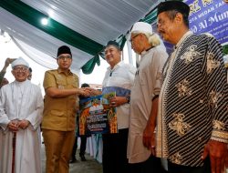 Safari Ramadan Perdana, Rico Waas Tegaskan Pembangunan Dimulai Dari Dalam Diri Bukan Untuk Memperkaya Diri