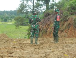 Cuaca yang yang tidak menentu Tak surutkan Dansatgas cek Lokasi Fisik TMMD ke 127 kodim 0116 Nagan Raya