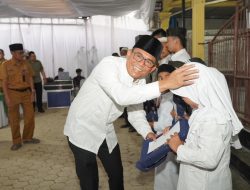 Safari Ramadan di Masjid Taqwa, H Zakiyuddin Harahap Ajak Warga Makmurkan Masjid dan Jaga Kebersihan