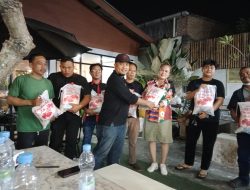 Sekjen DPP LSM PAKAR Indonesia Salurkan 300 Karung Beras Dari Aseng Kayu