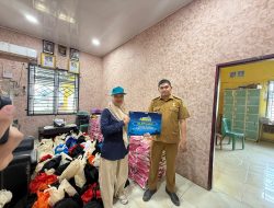 Pelindo Regional 1 Salurkan Paket Sembako kepada Masyarakat di Wilayah Operasional