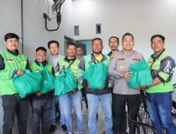 Kapolres Langkat Silaturahmi dengan Pengemudi Ojek Online, Ajak Jaga Kamtibmas Jelang HUT RI