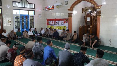 Kapolres Langkat Ajak Warga Perkuat Iman dan Perangi Narkoba Lewat Safari Jumat Curhat